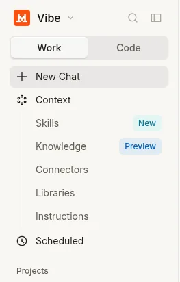 Mistral Vibeのサイドバー。WorkとCode、New Chat、ContextのSkills・Knowledge・Connectors・Libraries・Instructions、Scheduled