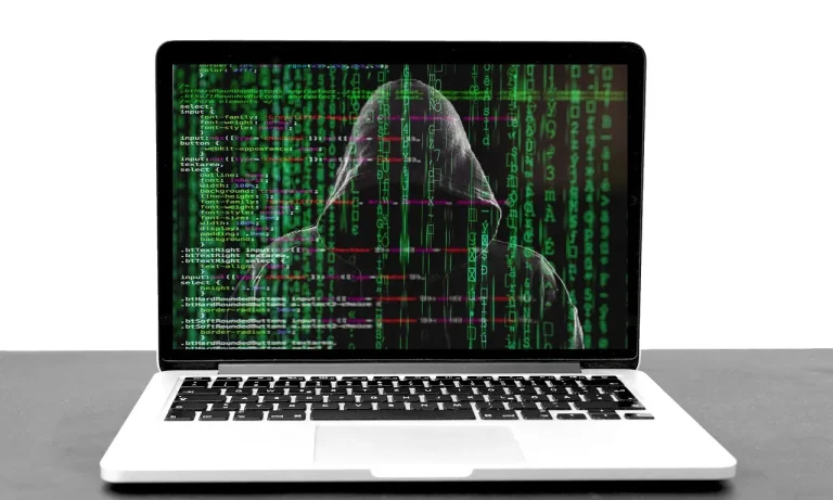 DeepSeek サイバー攻撃と金融機関対策——韓国7行被害から日本が学ぶべき教訓