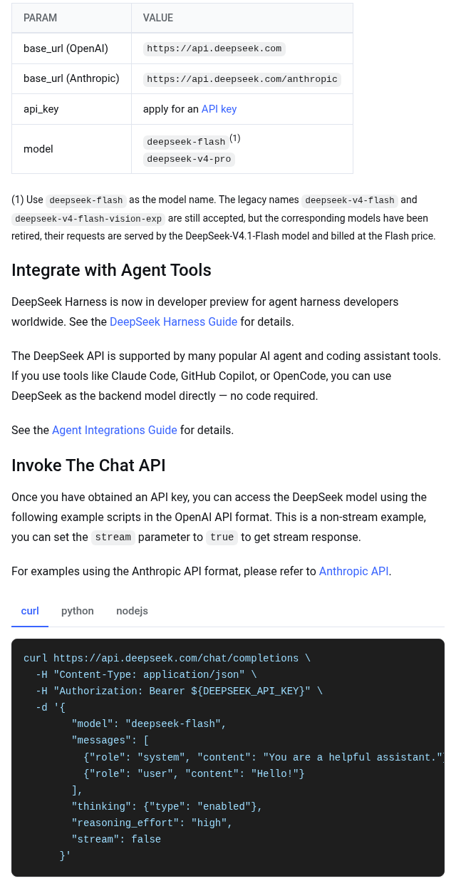 DeepSeek API Docsの Your First API Call の画面。base_url、model に deepseek-flash と deepseek-v4-pro を指定する表と、curl での呼び出し例が写っている
